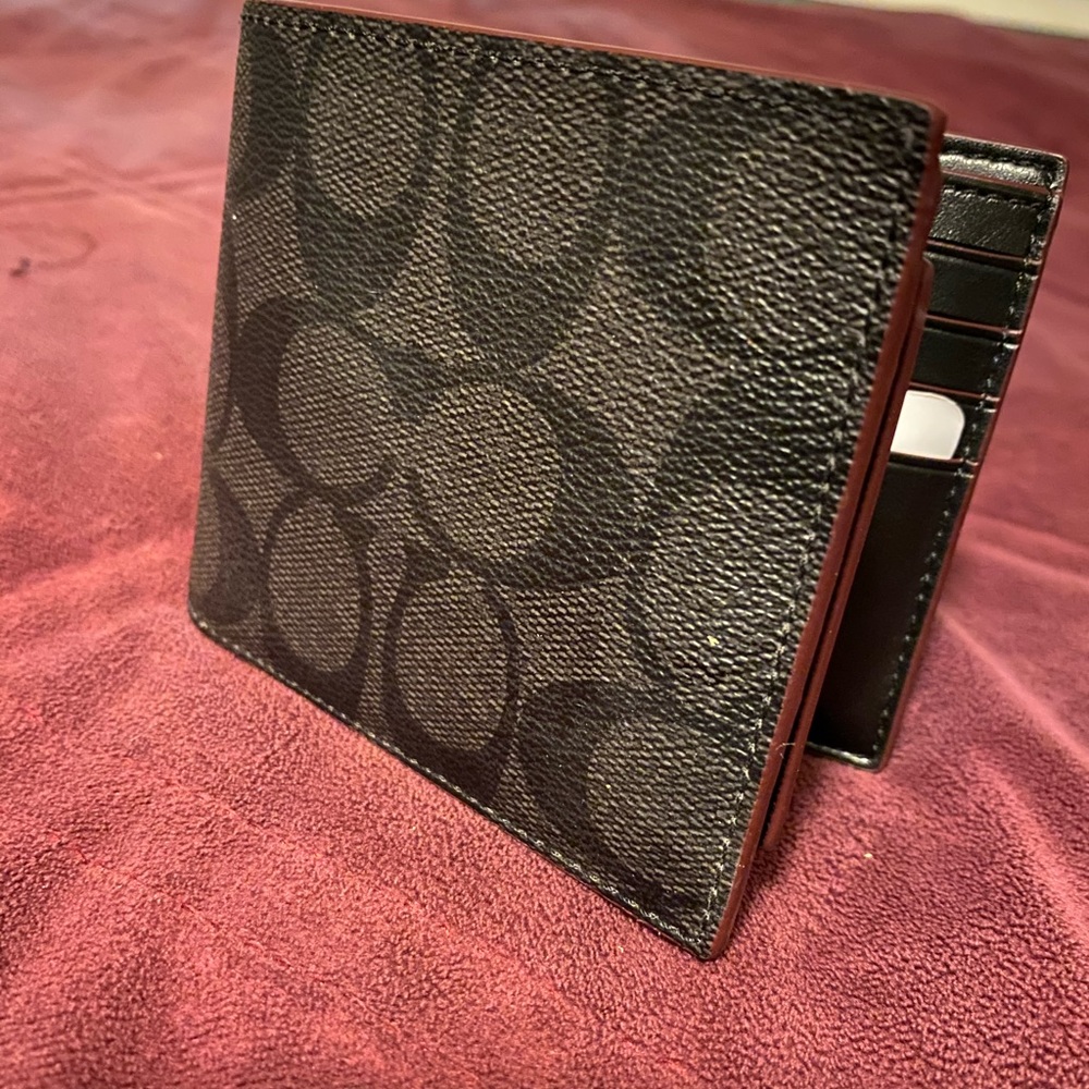 Compact ID 2-in-1 wallet